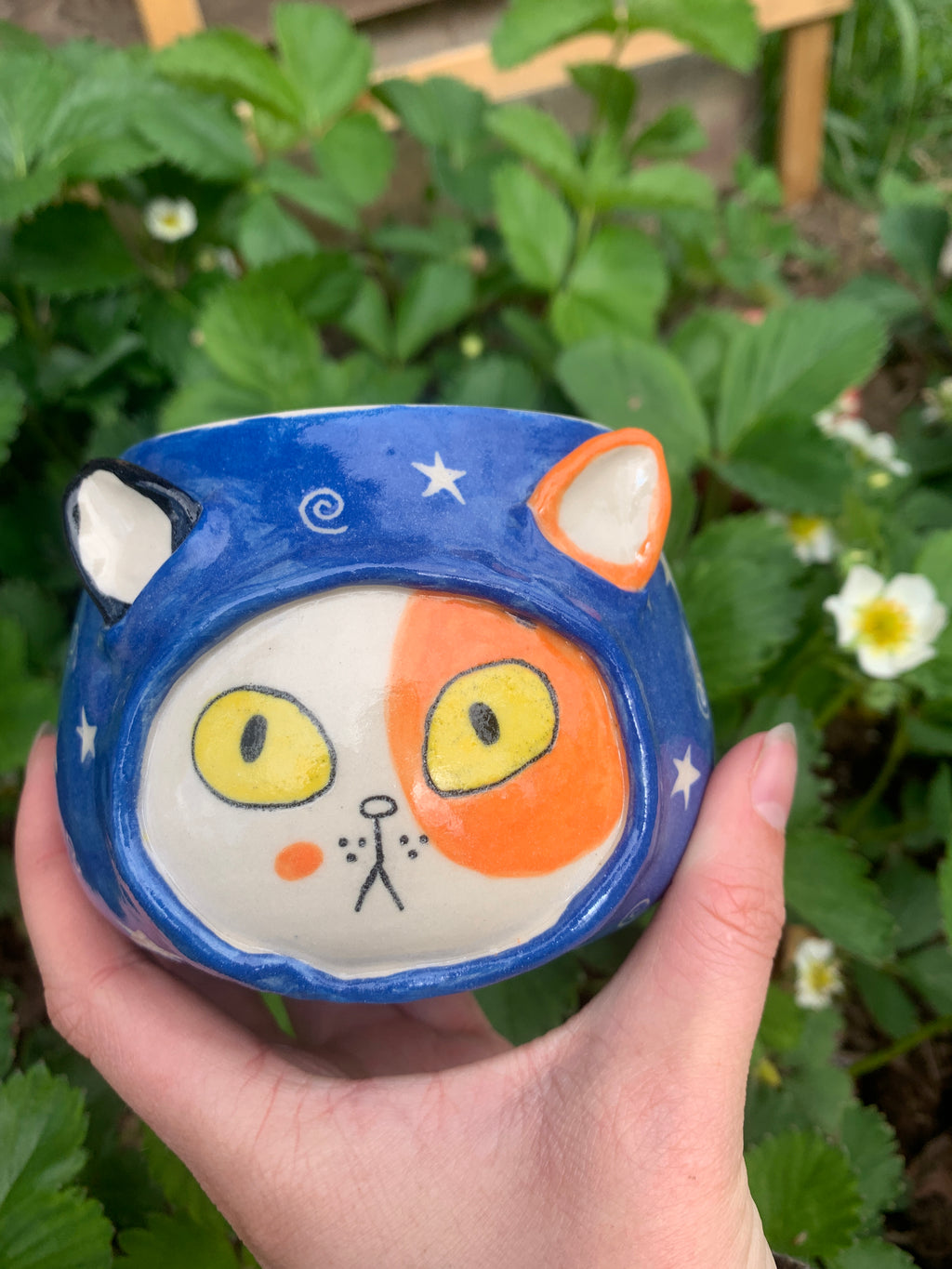 Cat mug in pyjamas